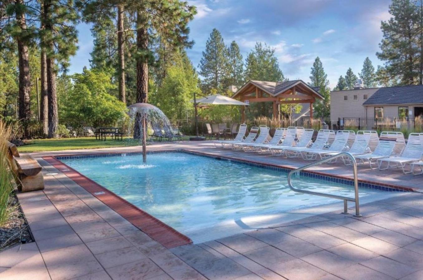 Worldmark Bend Seventh Mountain Resort - St Sleeps エクステリア 写真