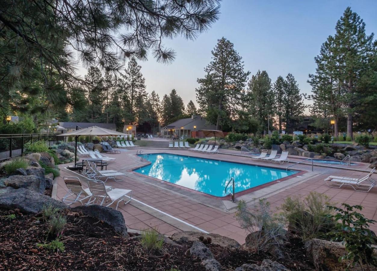Worldmark Bend Seventh Mountain Resort - St Sleeps エクステリア 写真